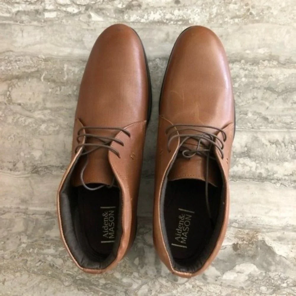 Aiden & Mason Chukka Boots Lace-Up Leather Brown Tan Men's Size 10 New in Box